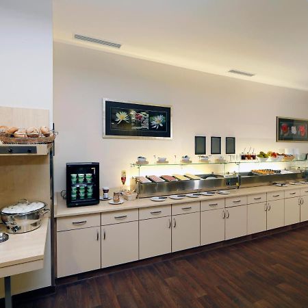 B&B Hotel Berlin-Mitte Ngoại thất bức ảnh