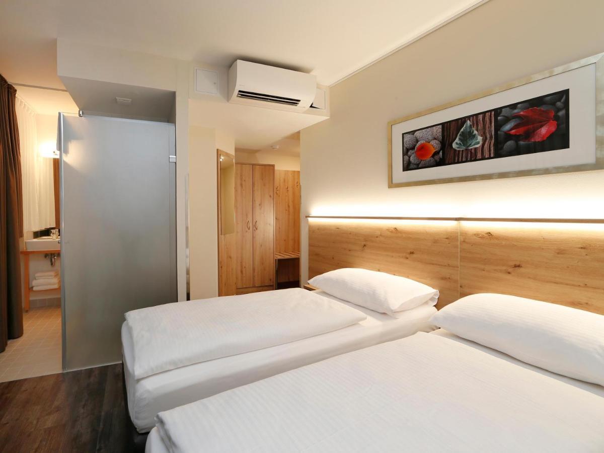 B&B Hotel Berlin-Mitte Ngoại thất bức ảnh