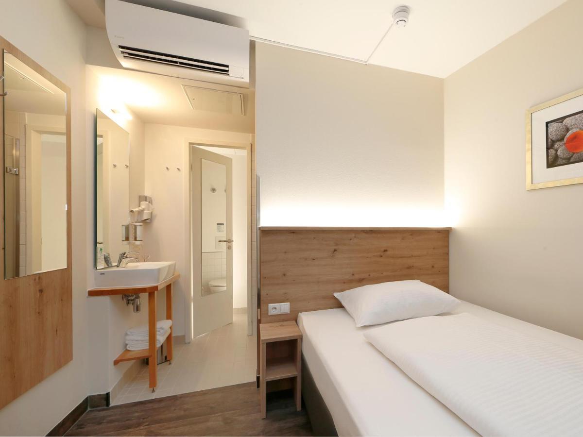 B&B Hotel Berlin-Mitte Ngoại thất bức ảnh