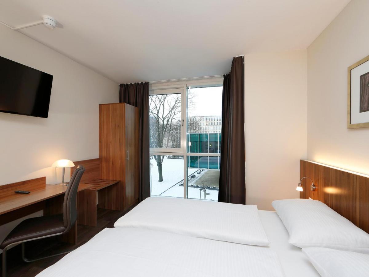 B&B Hotel Berlin-Mitte Ngoại thất bức ảnh