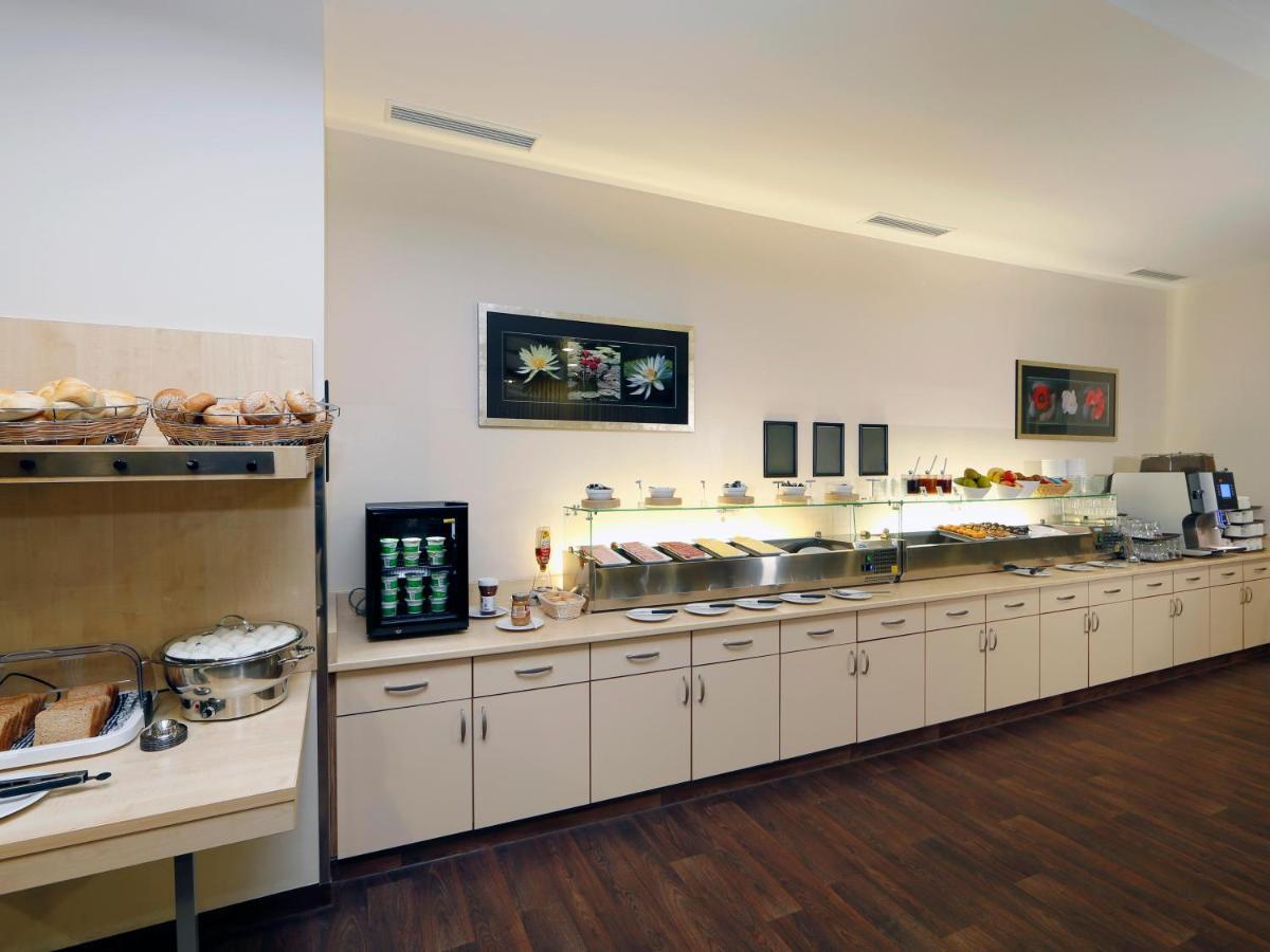 B&B Hotel Berlin-Mitte Ngoại thất bức ảnh