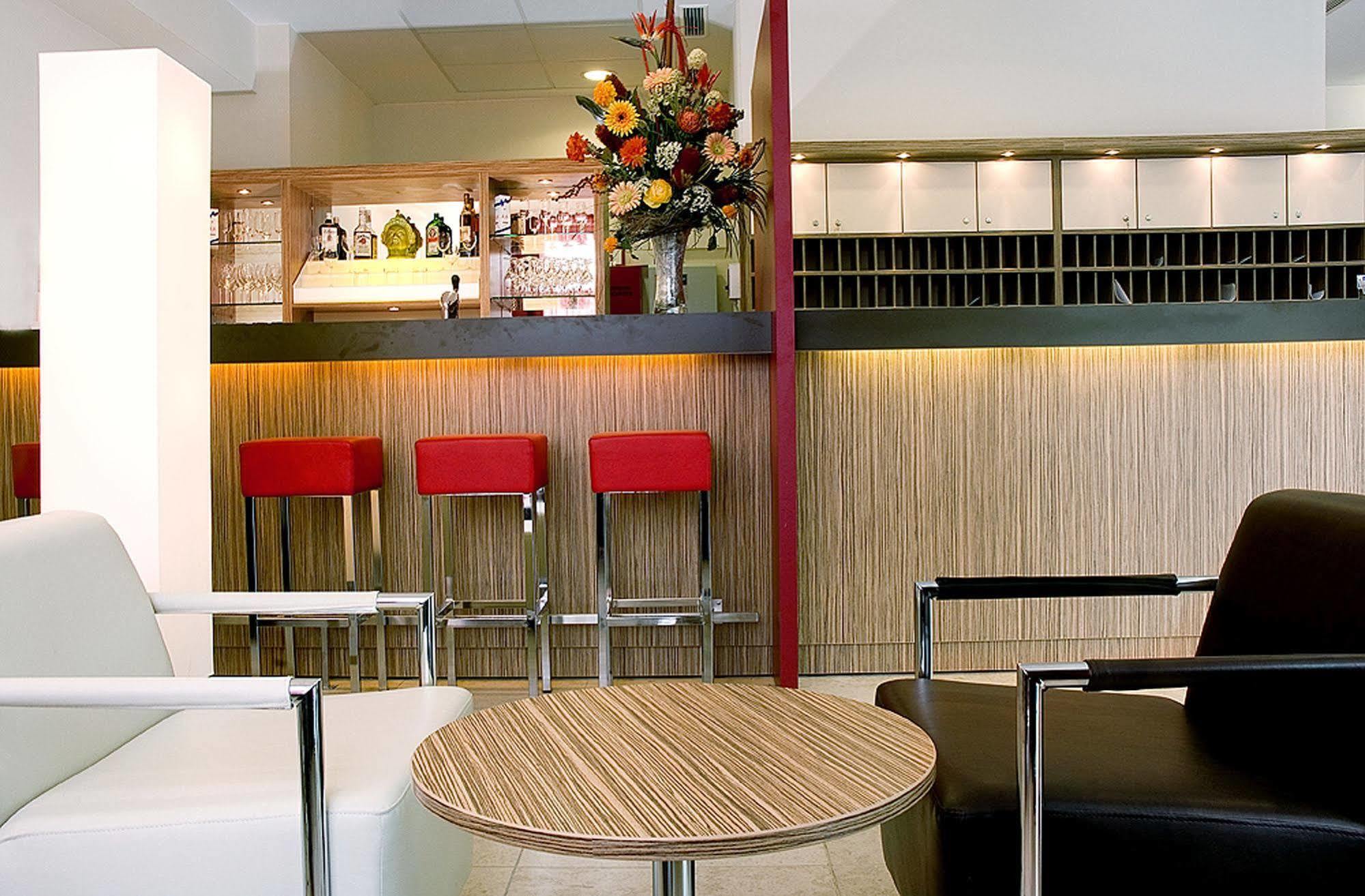 B&B Hotel Berlin-Mitte Ngoại thất bức ảnh